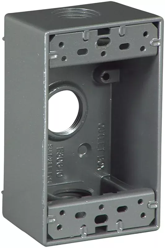 Eaton Wiring Devices 1116-SP Outlet Box, 3-Outlet, 1-Gang, Aluminum, B