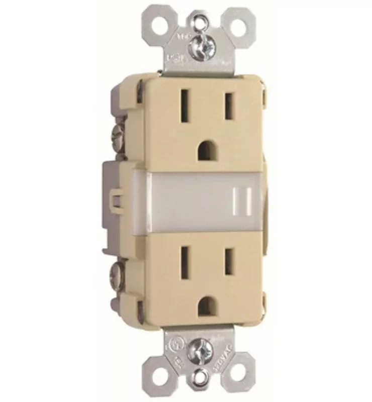 Legrand Radiant Series NTL885TRICC6 Nightlight with Outlets, 15 A, 120