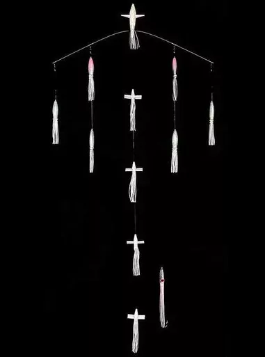 Sterling Tackle 36in Chaos Bar w/ 9in Bulb Squid – White